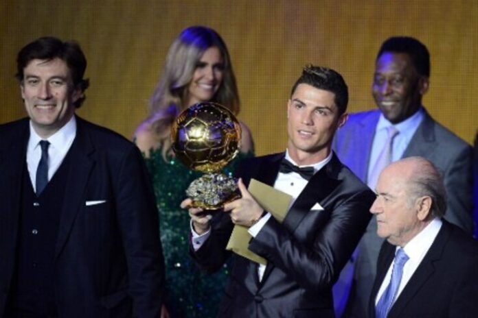 En 2013, Ronaldo se impuso a Messi y Ribéry en la lucha por el Balón de Oro
